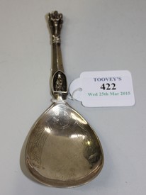LOT 422