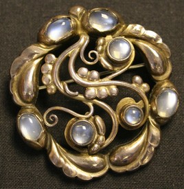 LOT 623