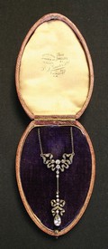 LOT 684