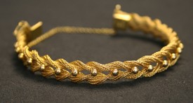 LOT 564