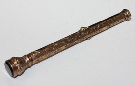 LOT 828