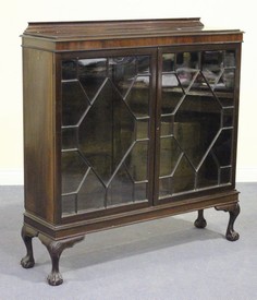 LOT 2129