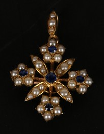 LOT 689