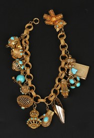 LOT 563