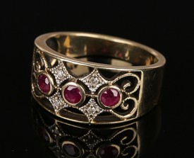 LOT 679