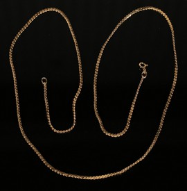 LOT 584