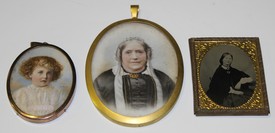 LOT 739