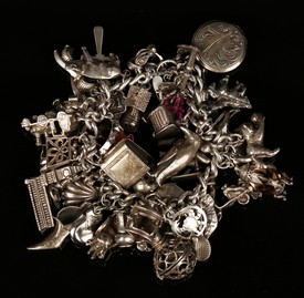 LOT 702