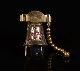 LOT 712