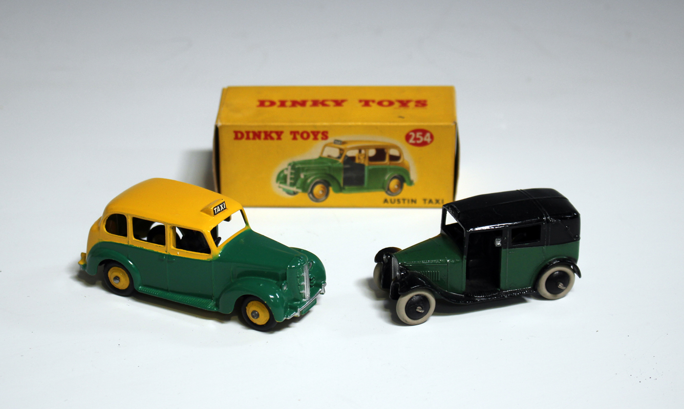 DINKY　NO.254   AUSTIN TAXI