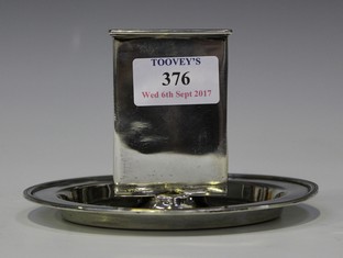 LOT 376