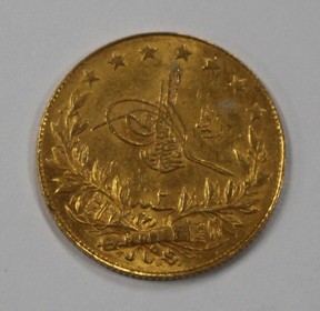 LOT 734