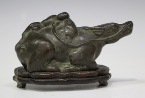 LOT 1053