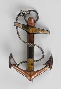 LOT 256