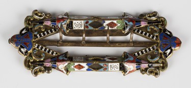 LOT 2405
