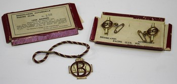 LOT 2442