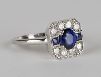 LOT 535