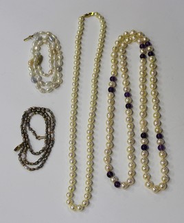 LOT 648