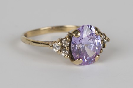 LOT 693