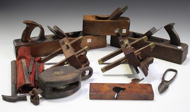 LOT 2512