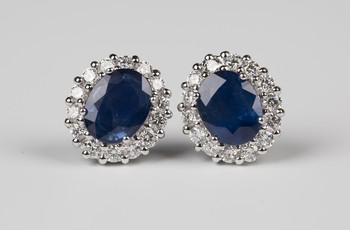 LOT 588