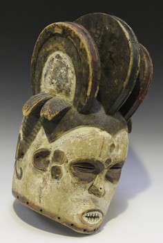 LOT 738