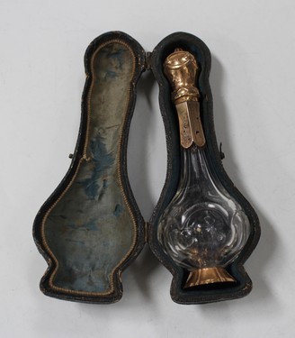 LOT 2483
