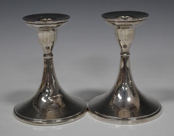 LOT 327