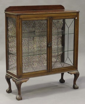 LOT 2056