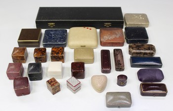 LOT 582