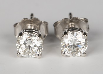 LOT 595
