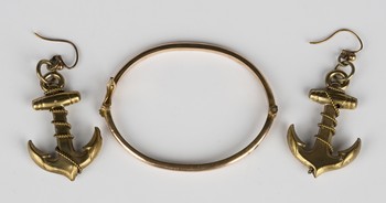 LOT 662