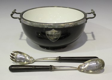 LOT 446