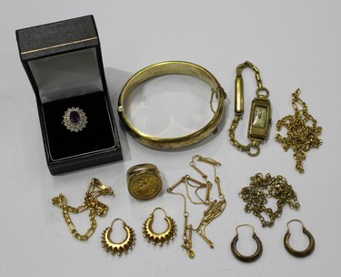LOT 633