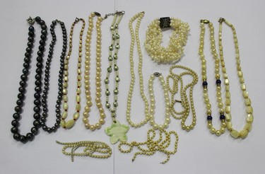 LOT 659