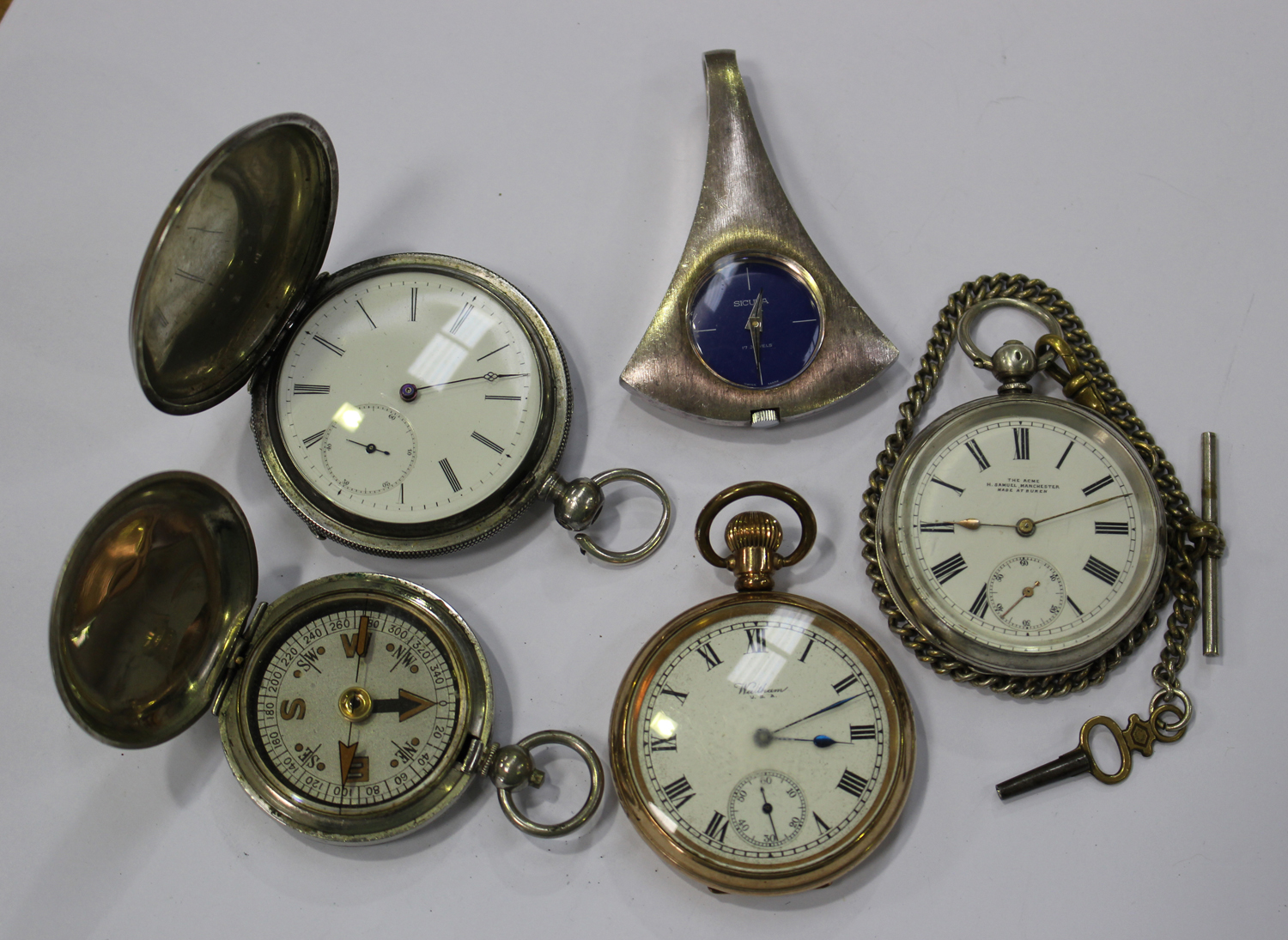 A Waltham USA gilt metal cased keyless wind open-faced gentleman's ...