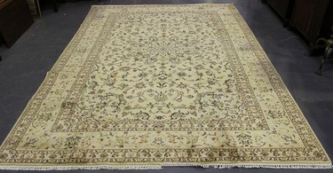 LOT 2915