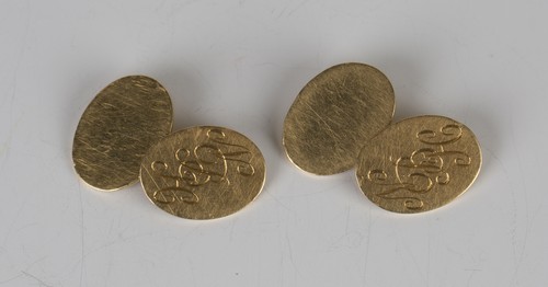 LOT 551