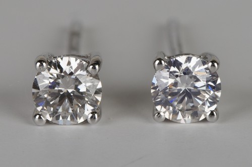 LOT 575