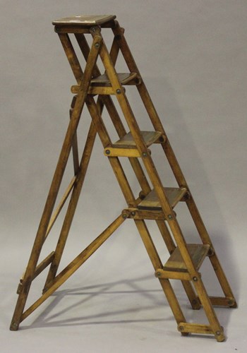 LOT 2118