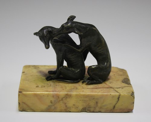 LOT 2529