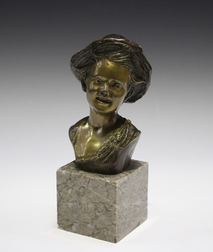 LOT 2533