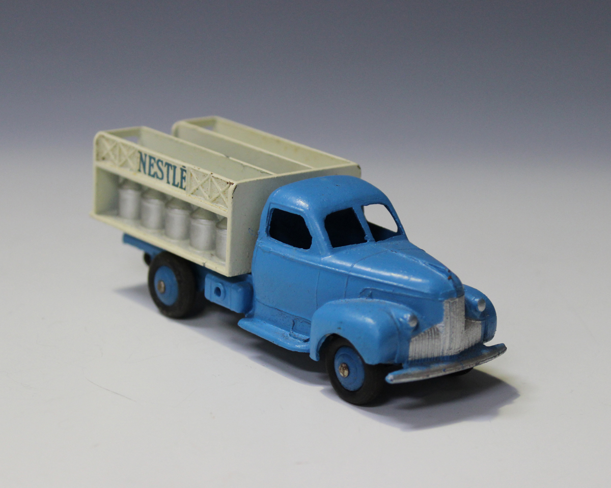 315R 1953'S Dnky Toys 25V France Ford Benne à Ordures Repent 1:65 315R 1953'S Dnky Toys 25V France Ford Benne à Ordures Repent 1:65