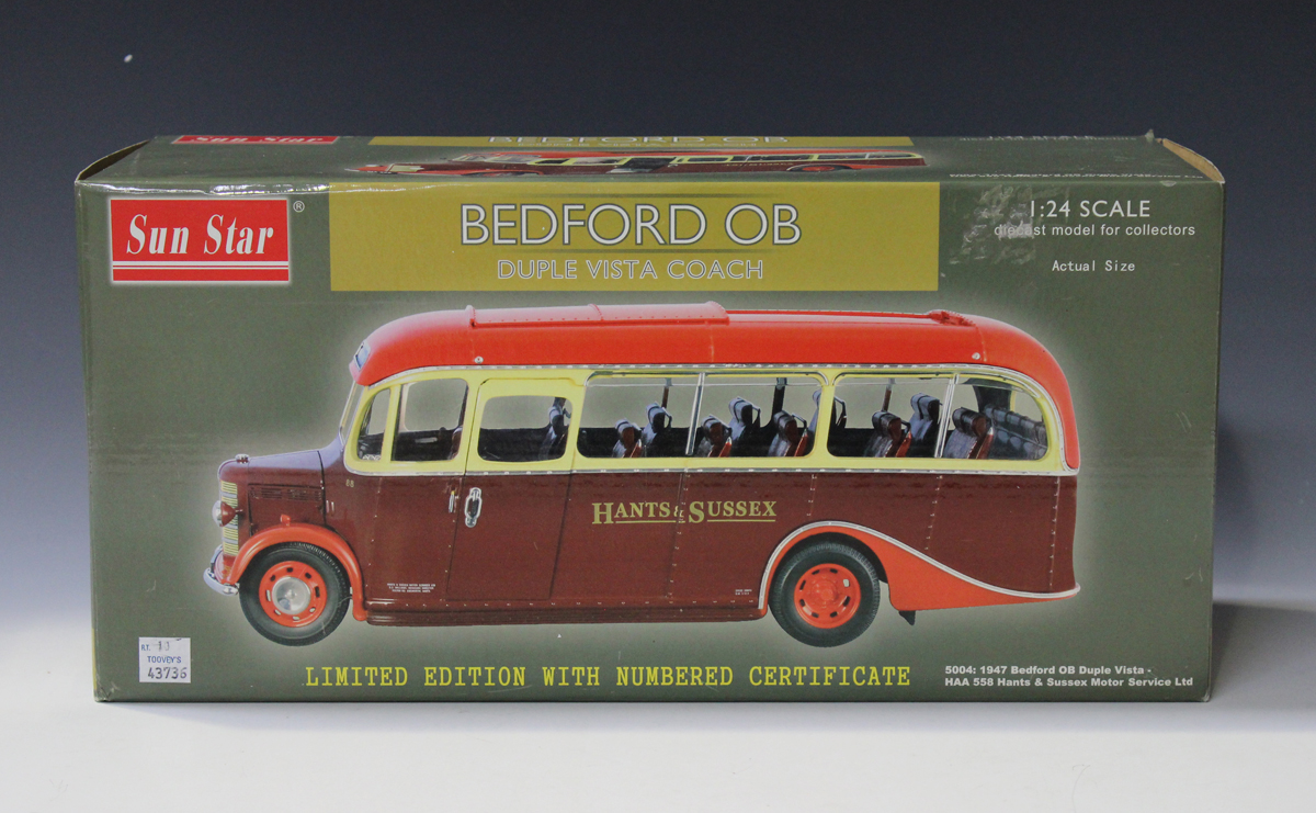 A Sun Star limited edition 1:24 scale 5004 1947 Bedford OB Duple