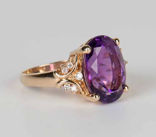 LOT 593