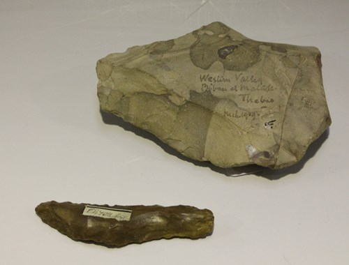 LOT 1868