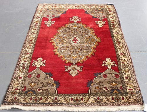 LOT 2933