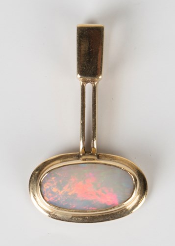 LOT 553