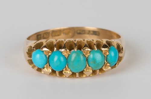 LOT 561