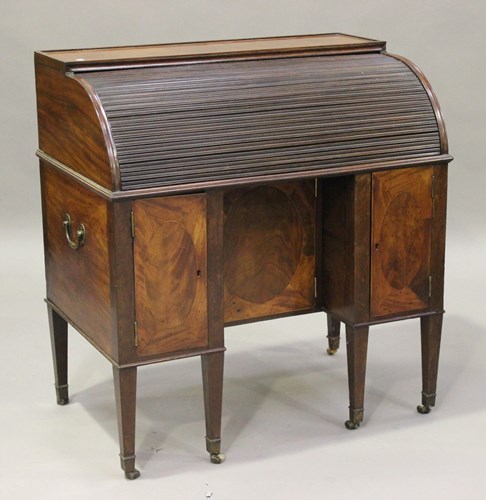 LOT 2239